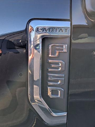 2022 Ford F-350 LARIAT