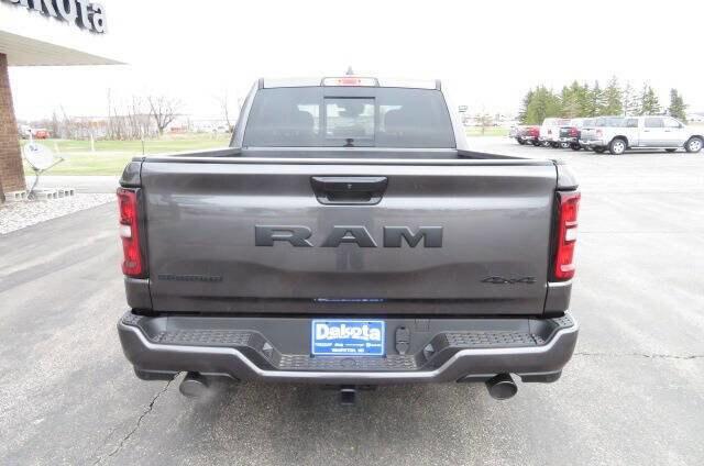 2026 Ram 1500 Big Horn Crew Cab 4x4 5'7" Box