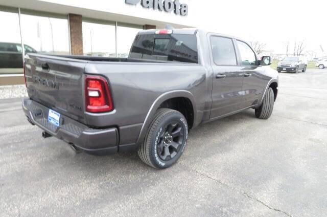 2026 Ram 1500 Big Horn Crew Cab 4x4 5'7" Box