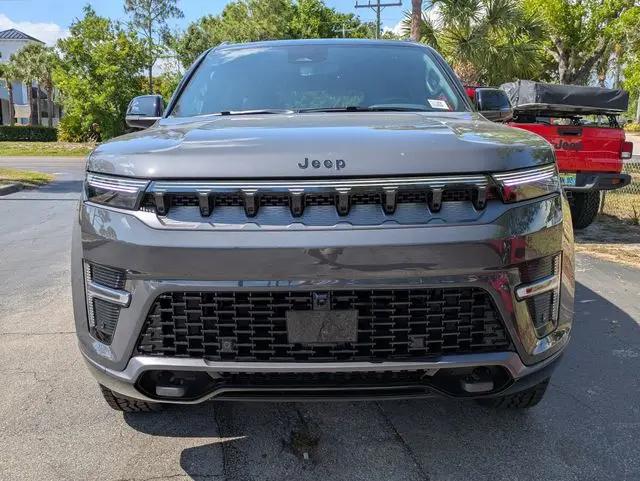 2026 Jeep Grand Wagoneer Upland