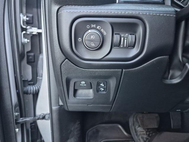 2022 Ram 1500 Limited Crew Cab 4x4 5'7" Box