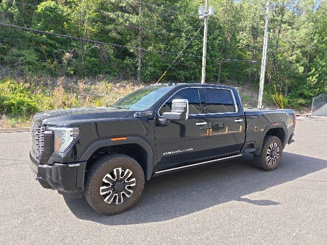 2026 GMC Sierra 2500HD Crew Cab, Standard Bed, Denali Ultimate, 4WD