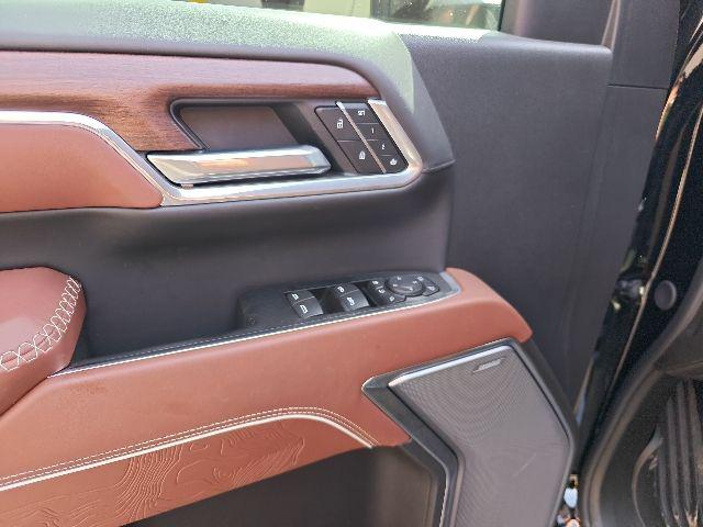 2026 GMC Sierra 2500HD Crew Cab, Standard Bed, Denali Ultimate, 4WD