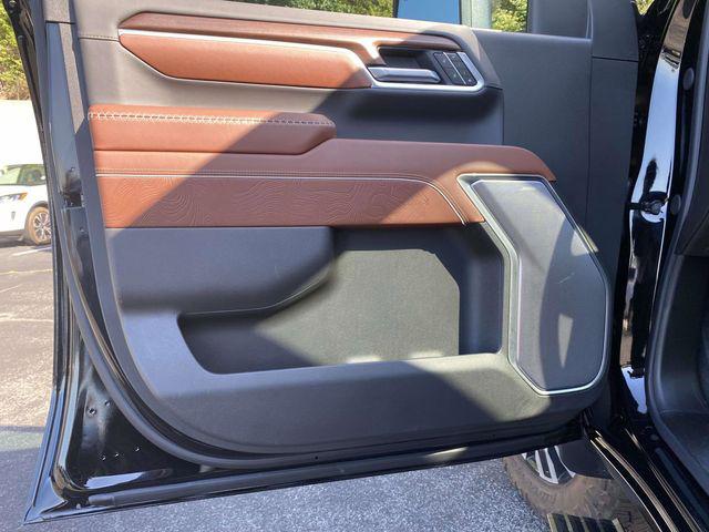 2026 GMC Sierra 2500HD Crew Cab, Standard Bed, Denali Ultimate, 4WD