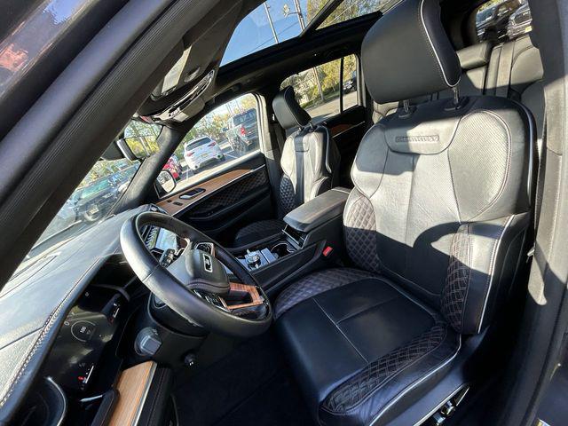 2022 Jeep Grand Cherokee Summit Reserve 4x4