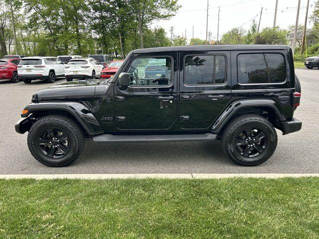 2022 Jeep Wrangler Unlimited Sahara Altitude 4x4