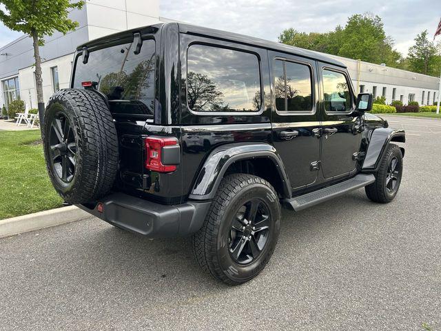 2022 Jeep Wrangler Unlimited Sahara Altitude 4x4