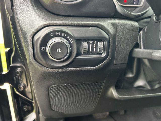 2022 Jeep Wrangler Unlimited Sahara Altitude 4x4