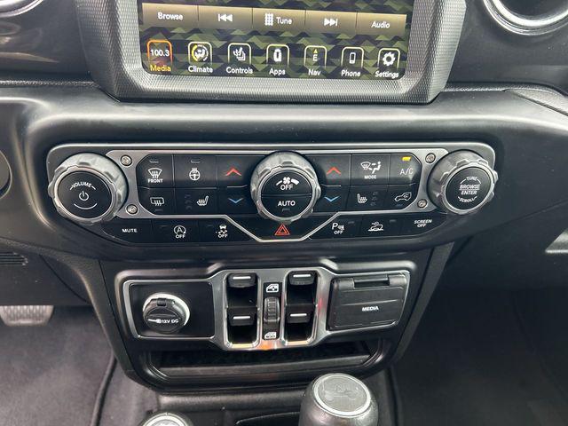 2022 Jeep Wrangler Unlimited Sahara Altitude 4x4