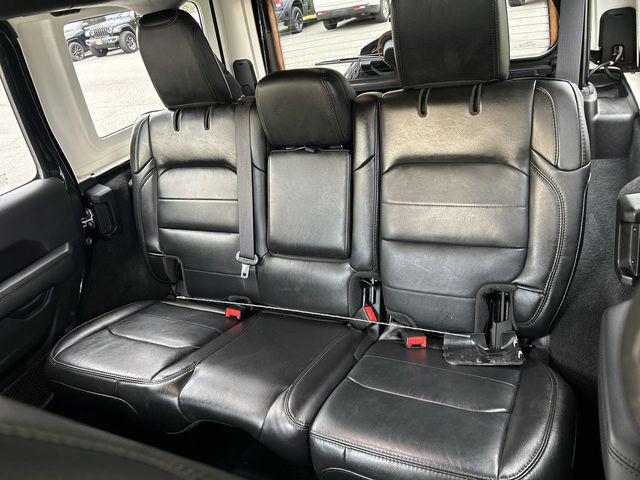 2022 Jeep Wrangler Unlimited Sahara Altitude 4x4