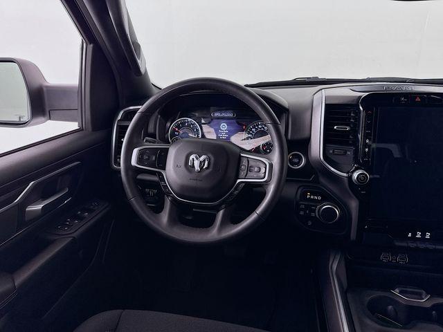 2025 Ram 1500 Big Horn Crew Cab 4x4 5'7" Box