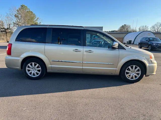 2011 Chrysler Town & Country Touring-L for sale in Tuscaloosa, AL