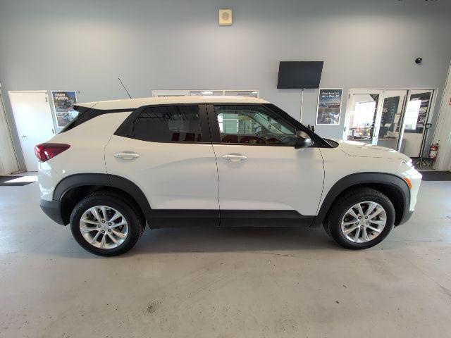 2025 Chevrolet TrailBlazer AWD LS