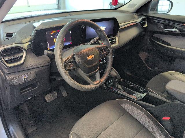2025 Chevrolet TrailBlazer AWD LS