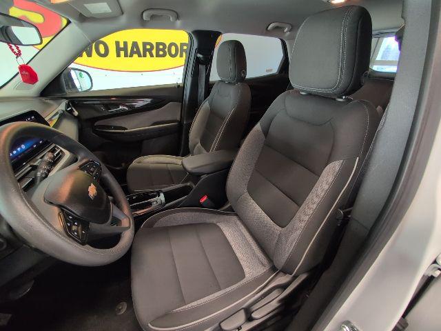 2025 Chevrolet TrailBlazer AWD LS