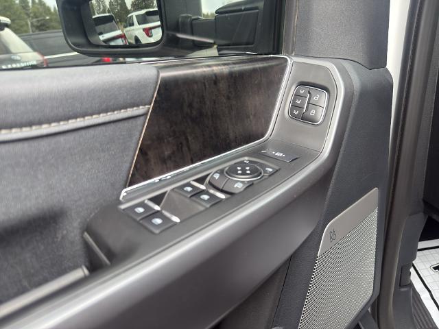 2025 Ford F-350 LARIAT