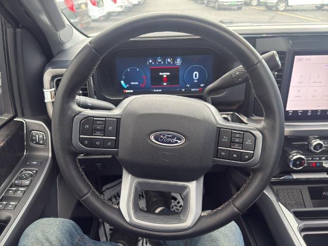 2025 Ford F-350 LARIAT