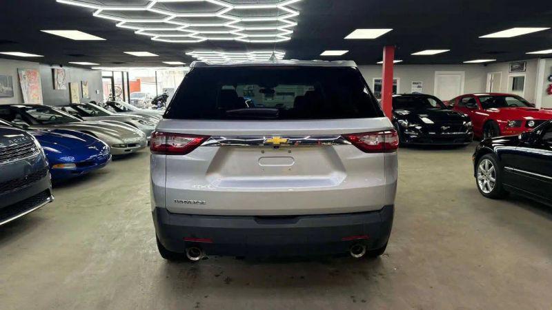 2020 Chevrolet Traverse FWD LS