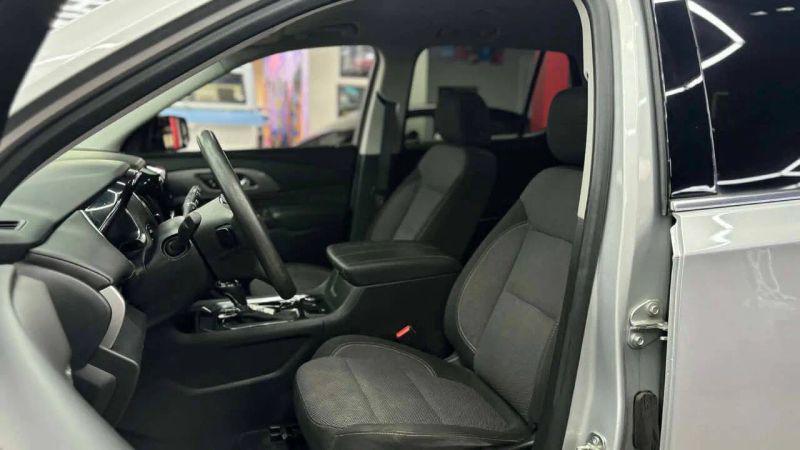 2020 Chevrolet Traverse FWD LS