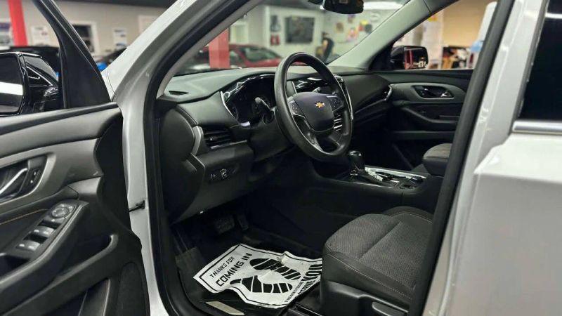 2020 Chevrolet Traverse FWD LS