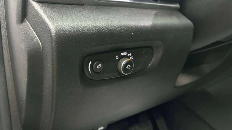 2020 Chevrolet Traverse FWD LS