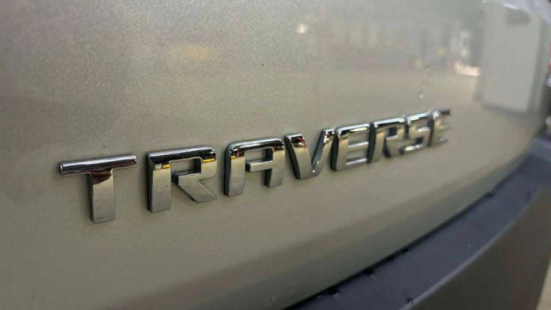 2020 Chevrolet Traverse FWD LS