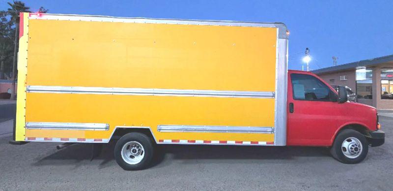 2015 GMC Savana Cutaway 3500