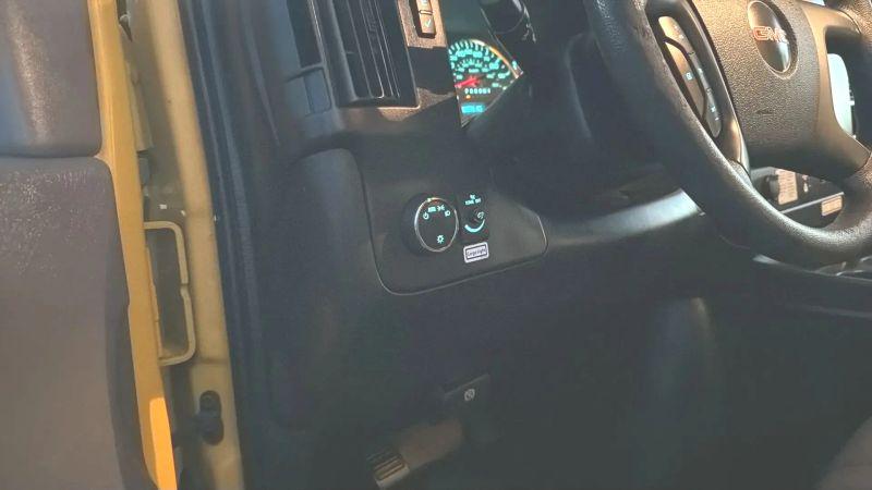 2015 GMC Savana Cutaway 3500