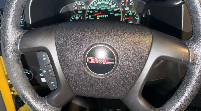 2015 GMC Savana Cutaway 3500