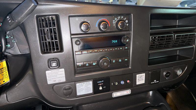 2015 GMC Savana Cutaway 3500