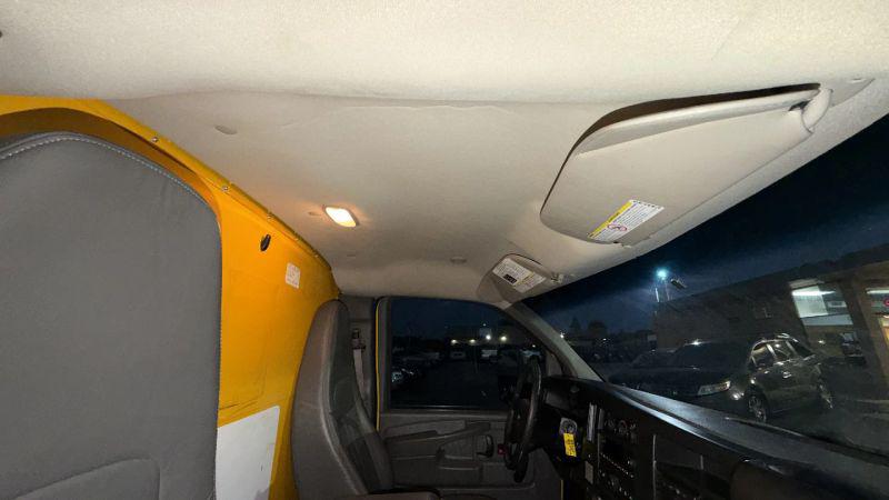2015 GMC Savana Cutaway 3500