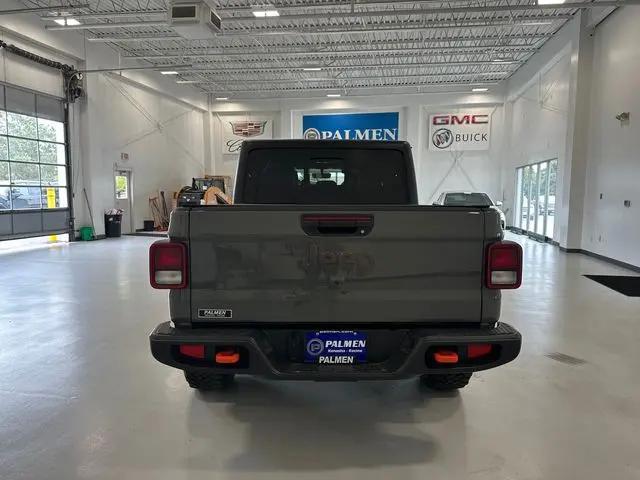 2022 Jeep Gladiator Sport