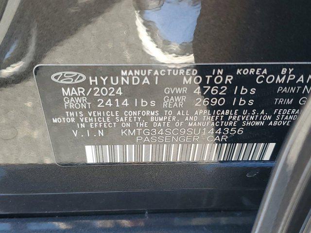 2025 Genesis G70 2.5T RWD
