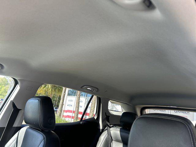2023 GMC Terrain AWD SLT