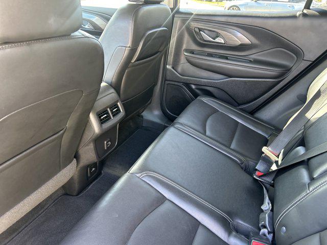 2023 GMC Terrain AWD SLT
