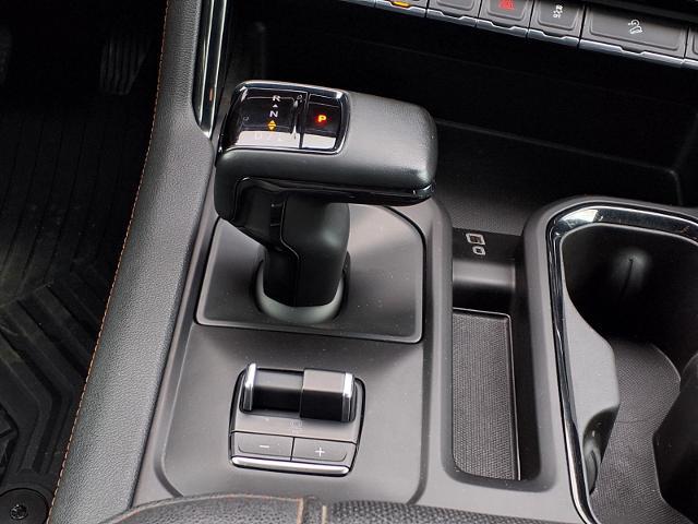 2024 GMC Sierra 1500 4WD Crew Cab Short Box AT4