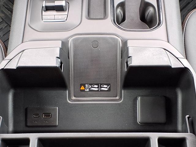 2024 GMC Sierra 1500 4WD Crew Cab Short Box AT4