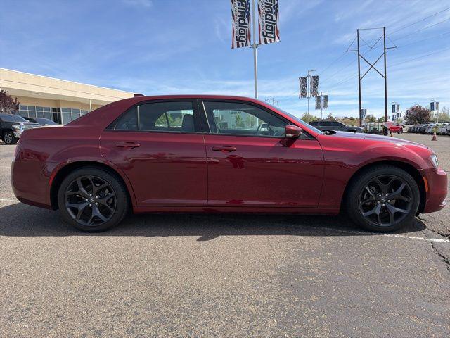 2021 Chrysler 300 300S