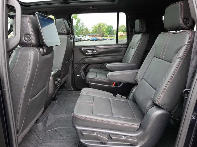 2024 Chevrolet Suburban 4WD RST
