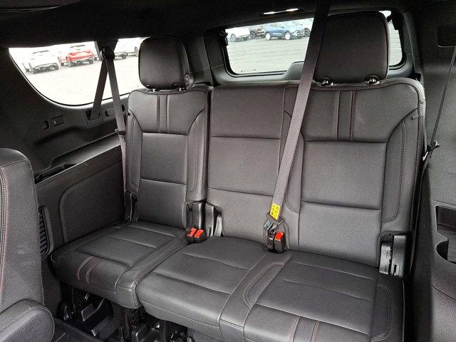 2024 Chevrolet Suburban 4WD RST