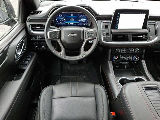 2024 Chevrolet Suburban 4WD RST