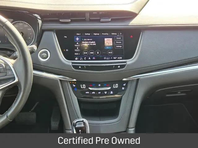 2022 Cadillac XT5 AWD Premium Luxury