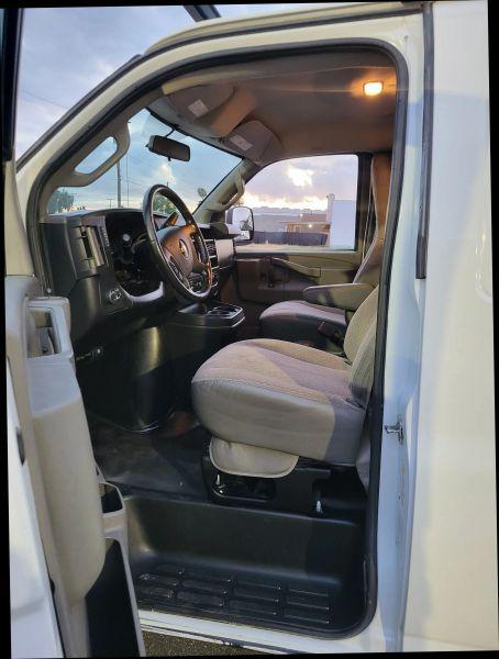 2020 Chevrolet Express Cargo Van RWD 2500 Regular Wheelbase WT