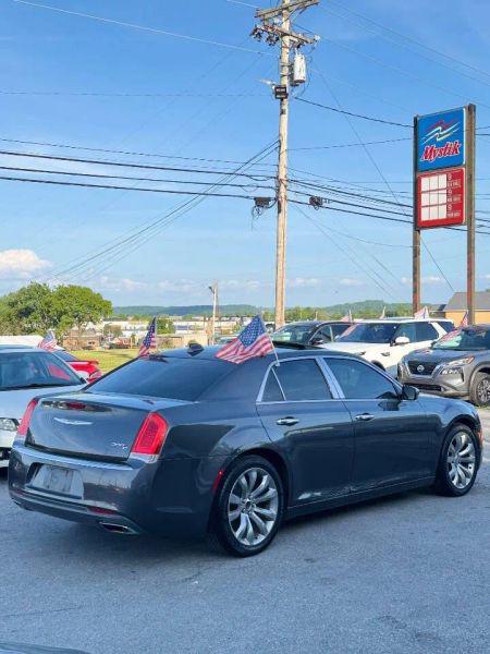 2016 Chrysler 300 300C