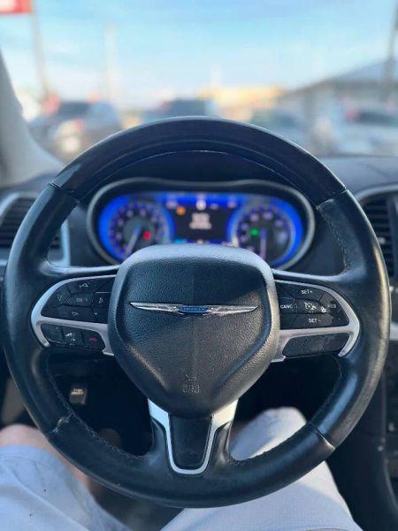 2016 Chrysler 300 300C