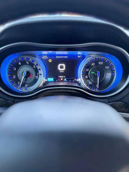 2016 Chrysler 300 300C