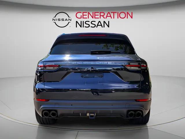 2023 Porsche Cayenne Platinum Edition