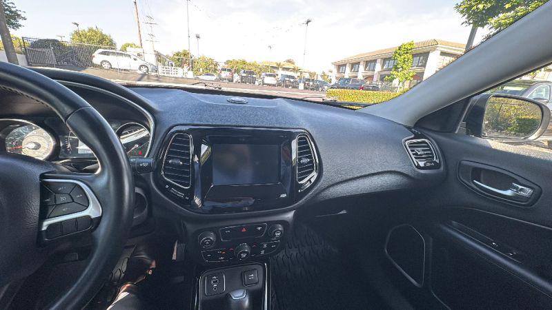 2019 Jeep Compass Altitude FWD