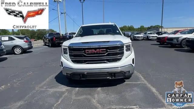 2025 GMC Sierra 1500 2WD Crew Cab Short Box SLT