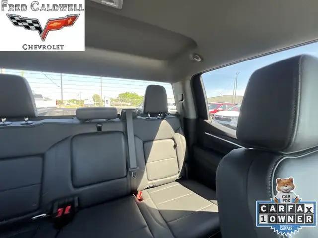 2025 GMC Sierra 1500 2WD Crew Cab Short Box SLT